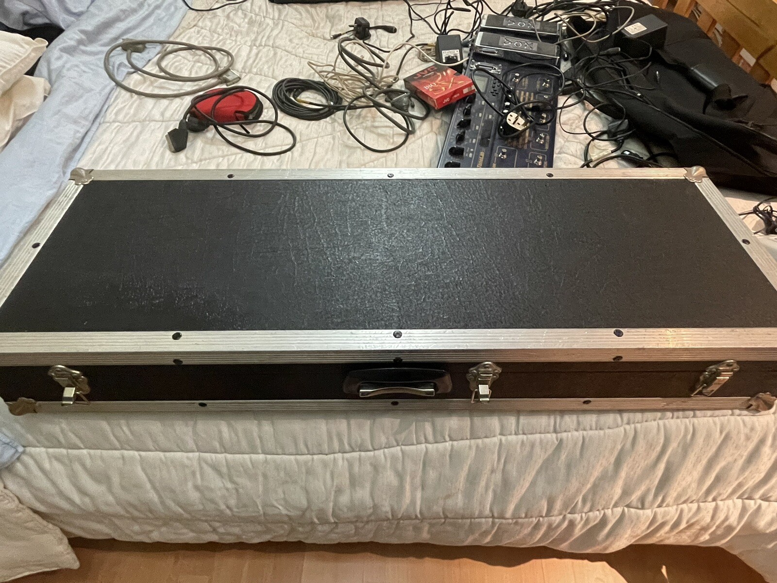 61 Key Keyboard Piano Flight Case (Plastic + Metal Borders With Inside