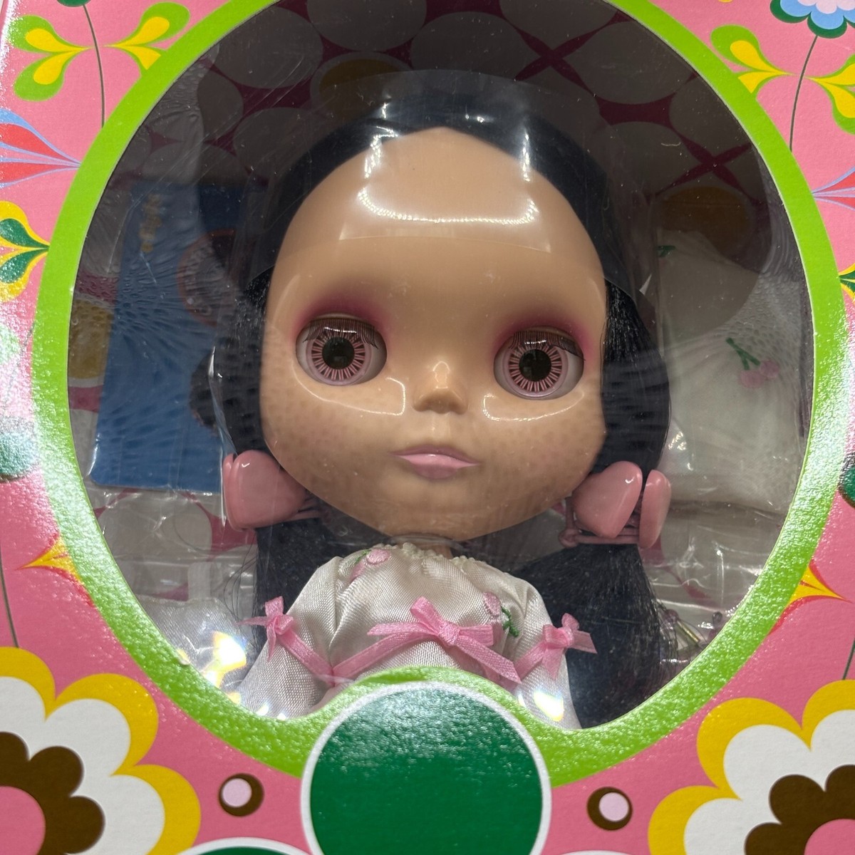 TAKARA Neo Blythe Cherry Berry Fashion Doll TRU-EX2 New with BOX