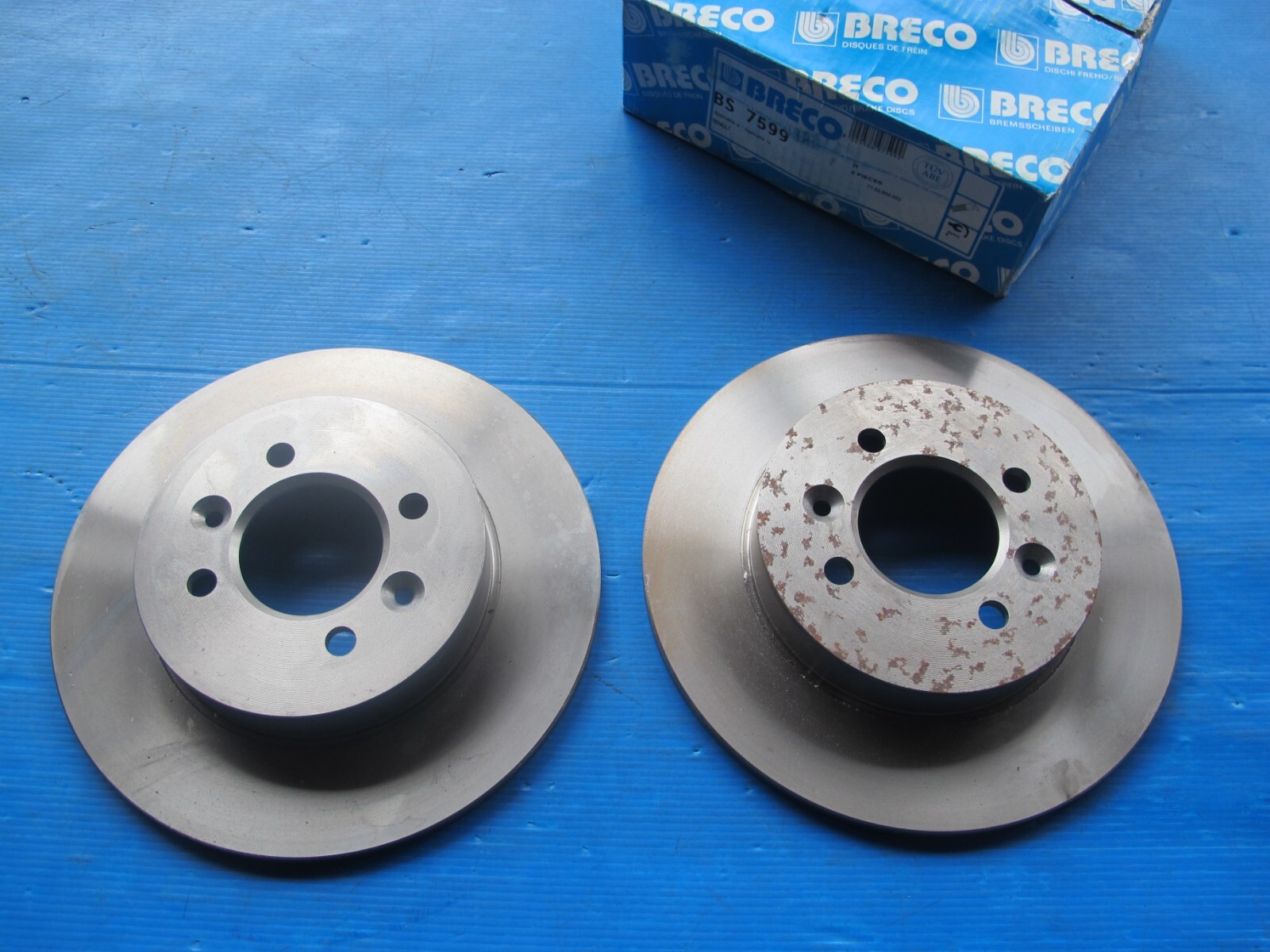 Disques de freins arrière BRECO en fonte brute avec dissipation thermique accrue
