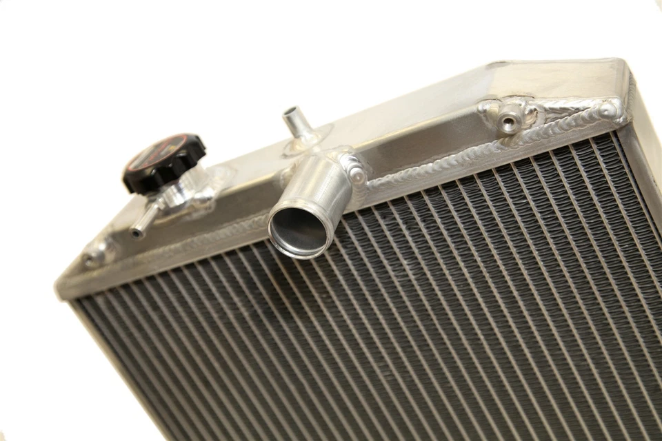 Yonaka Motorsports Honda Civic 92-00 Lightweight Performance Aluminum Radiator Foto 4 de 4