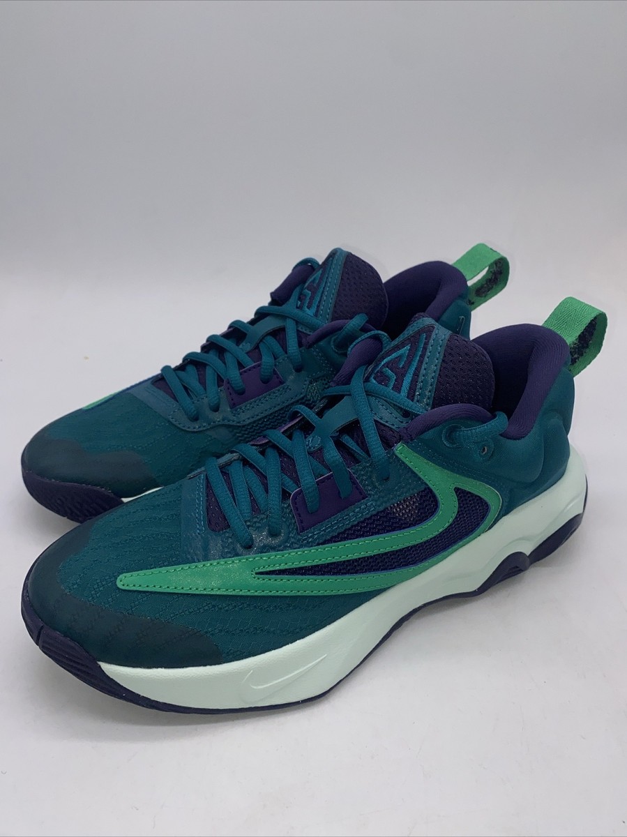 Nike Giannis Immortality 3 Low Teal Purple DZ7533-301 Men's Size