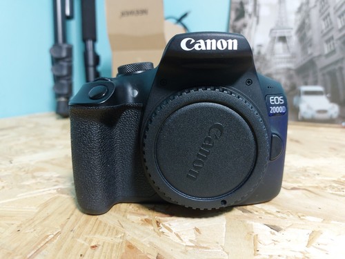 Canon Eos 2000d - Photo 2/7