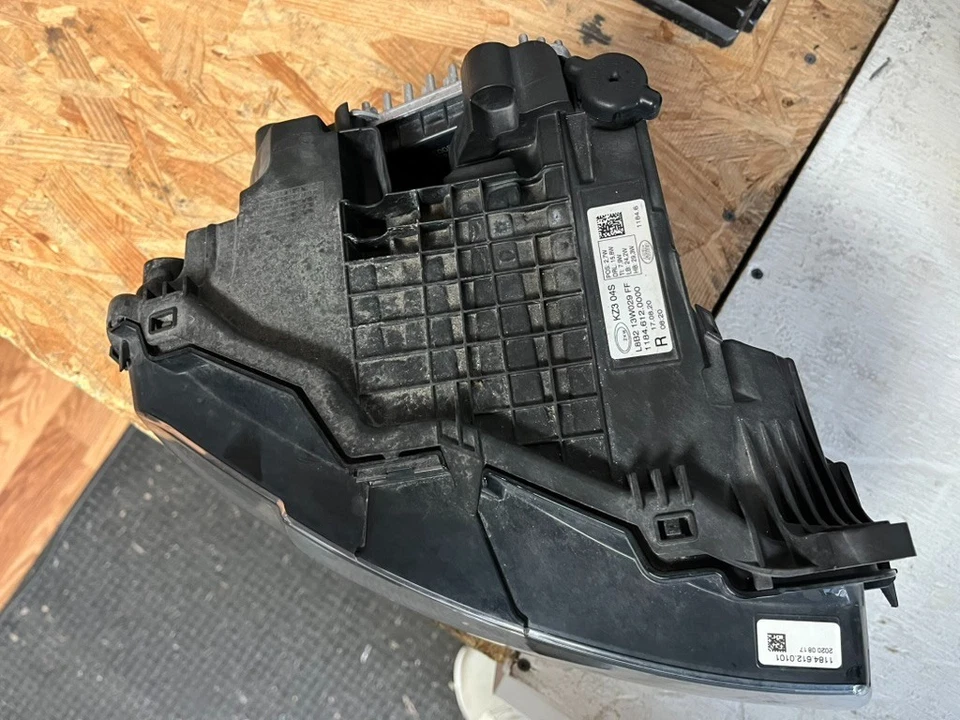 Faro LED derecho pasajero derecho Land Rover Defender 2020 2021 2022 2023 Foto 3 de 4