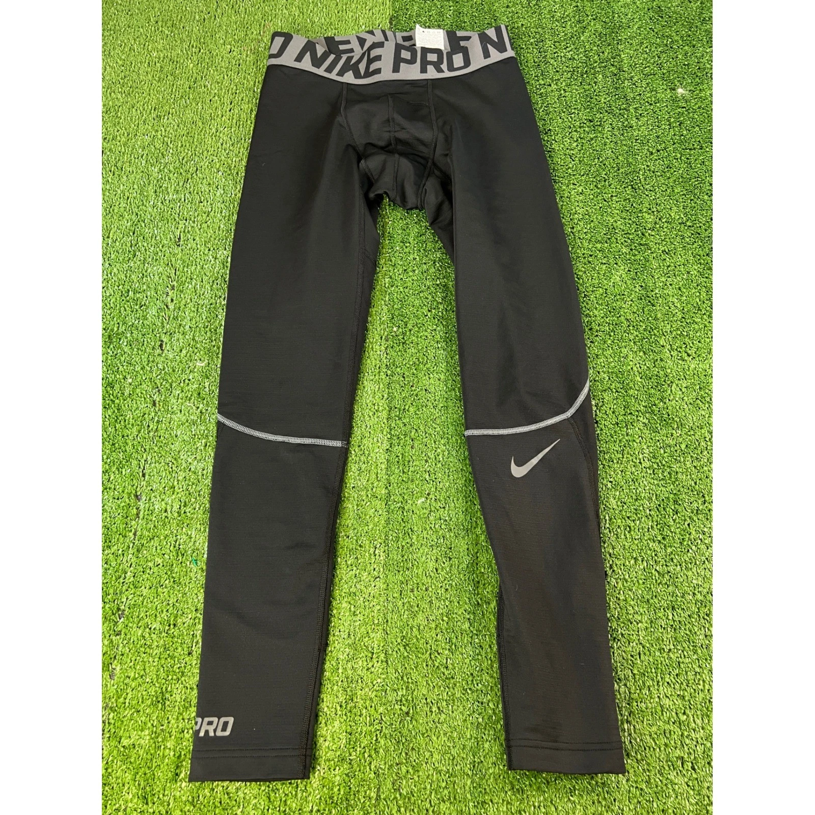 Nike Pro Hyperwarm Mens Compression Tights Pants Black Medium 802002-010
Opens in a new window or ta