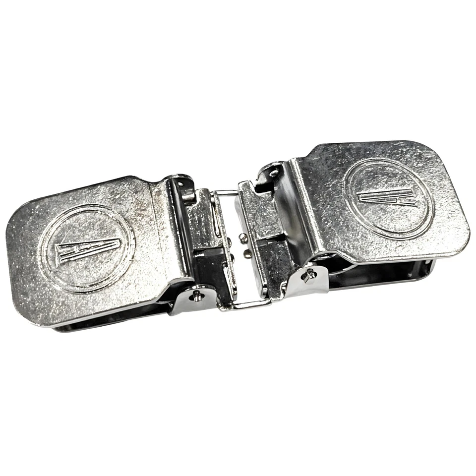 PEQUEÑOS CLIPS/ABRAZADERAS DURADEROS PARA UNIR PARA EXHIBIR 2 ALFOMBRAS TAPIZ PIELES Foto 3 de 4