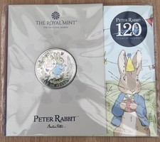 ROYAL MINT 2022 PETER RABBIT £5 COLOUR COIN - SEALED PACK