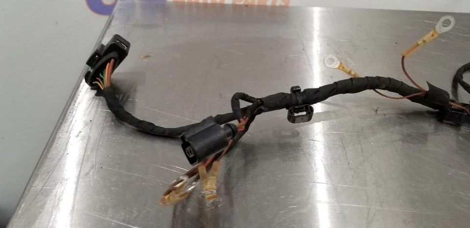 15 CAJA DE FUSIBLES MOTOR BENTLEY CONTINENTAL GTC S 4,0 L V8 Foto 2 de 4