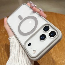 Image of Transparent Magnetic Hard Back Cover MagSafe iPhone 17/Air 16-11 Pro Max