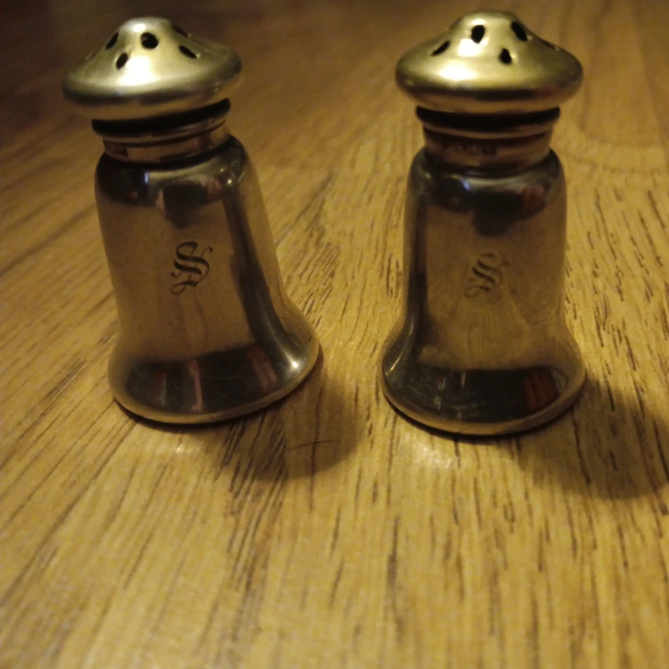 Lote de 2 mini saleros y pimenteros Gorham vintage de plata esterlina con mono "S" Foto 4 de 4