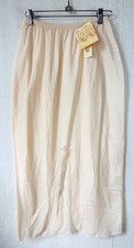 PRETTY  NWT VTG BARBIZON NUDE BEIGE LACE TRIM MIDI SLIP M/L