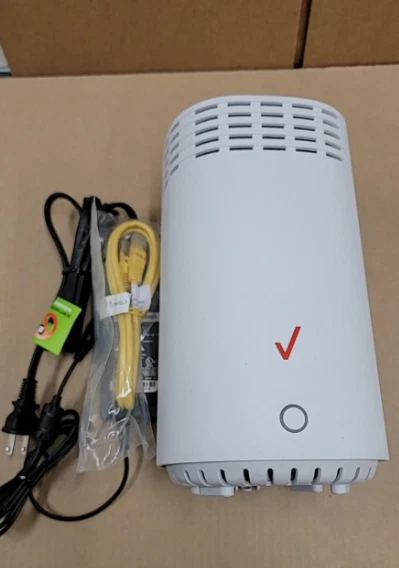 Verizon G3100 FIOS Heimrouter Tri-Band - Weiß mit Wechselstrom
