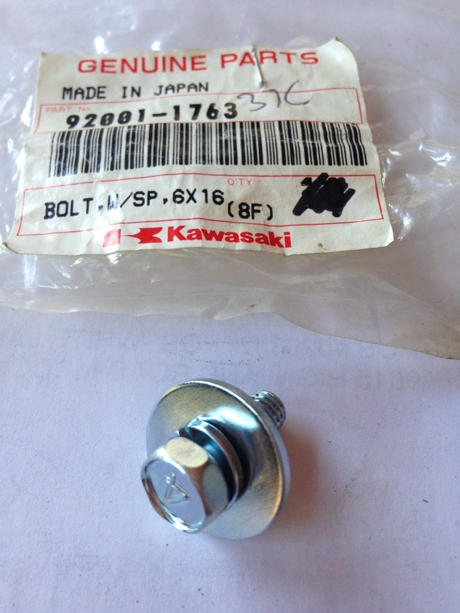 KAWASAKI BOLT WITH SPACER KZ,KE,KX,KLF,ZX,ZG 92001-1763 NOS