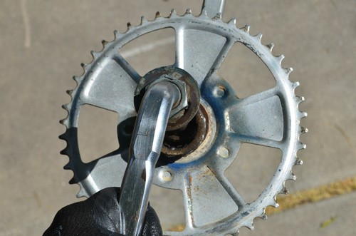 Conjunto de biela vintage de una pieza con rodamientos y herrajes - Imagen 5 de 9