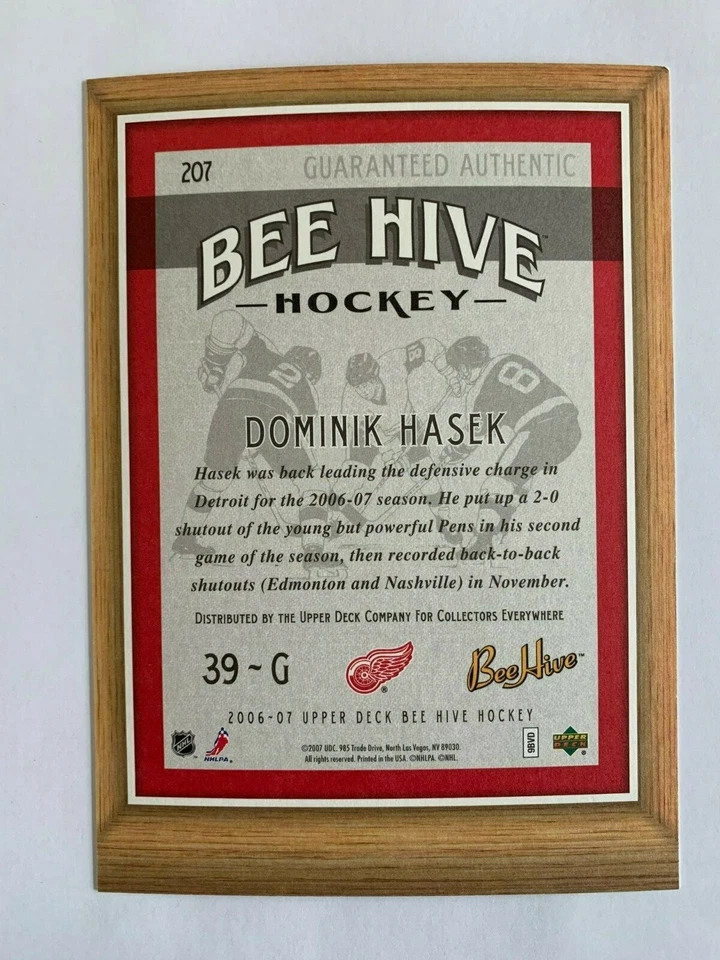 2006-07 Beehive #207 Dominik Hasek - Detroit Red Wings - Jumbo card - Image 2 of 2