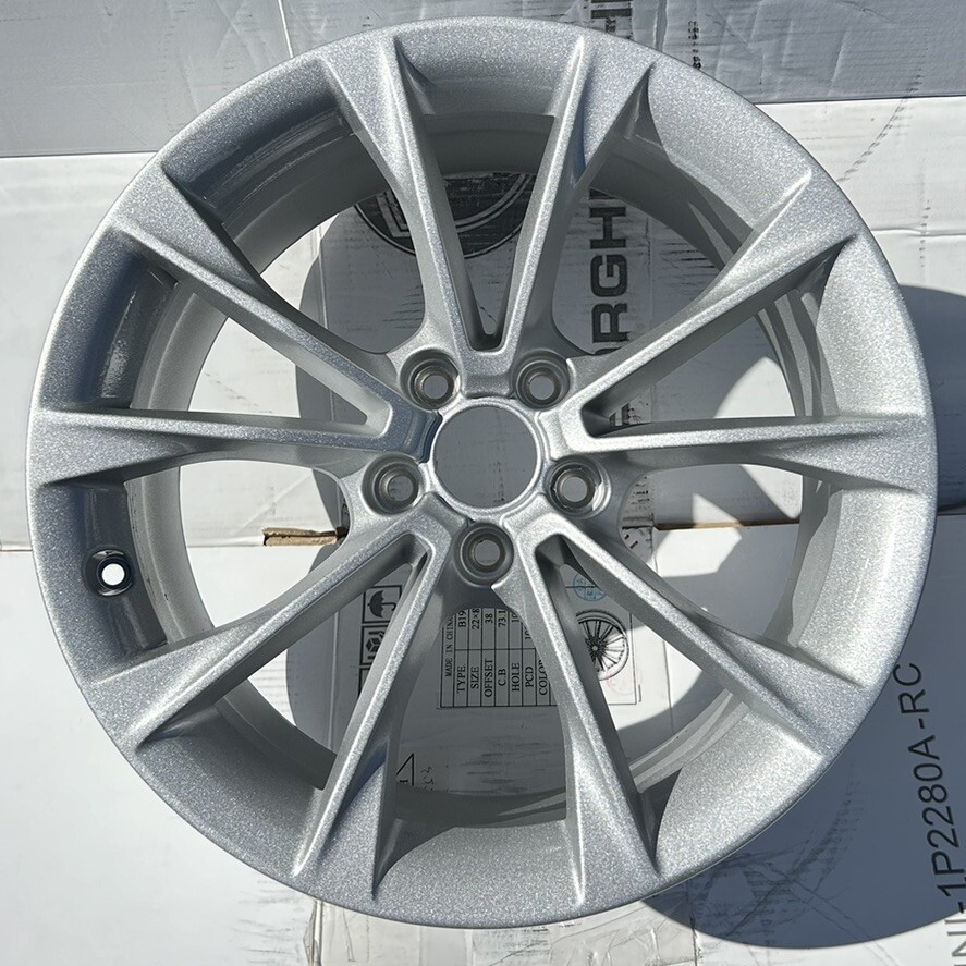 Audi 18