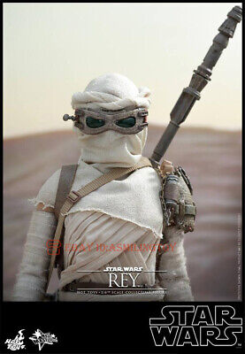 Hot Toys MMS336 Star Wars The Force Awakens Rey Daisy Ridley Hot Toys MMS336 Star Wars The Force Awakens Rey Daisy Ridley