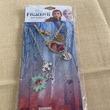  6-Disney Frozen II BFF Necklaces AI 