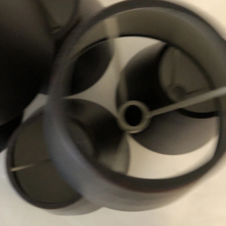 "Juego de seis pantallas de lámpara/lámpara de bronce y metal crema de 4,75"" de alto x 3"" x 6""" Foto 4 de 4