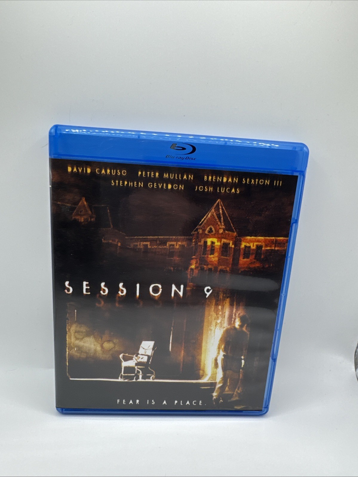 Session 9 Blu-Ray Disc 2001  Brad Anderson Universal Scream Factory
