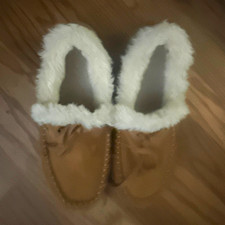 Women  s Brown Moccasin Slippers Faux Suede Faux Fur Lined Slip-On Size 7