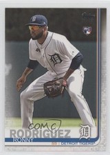 2019 Topps Ronny Rodriguez #667 0w8