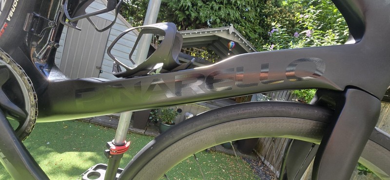 Pinarello Dogma F Disc - SRAM Force AXS - NO Wheelset