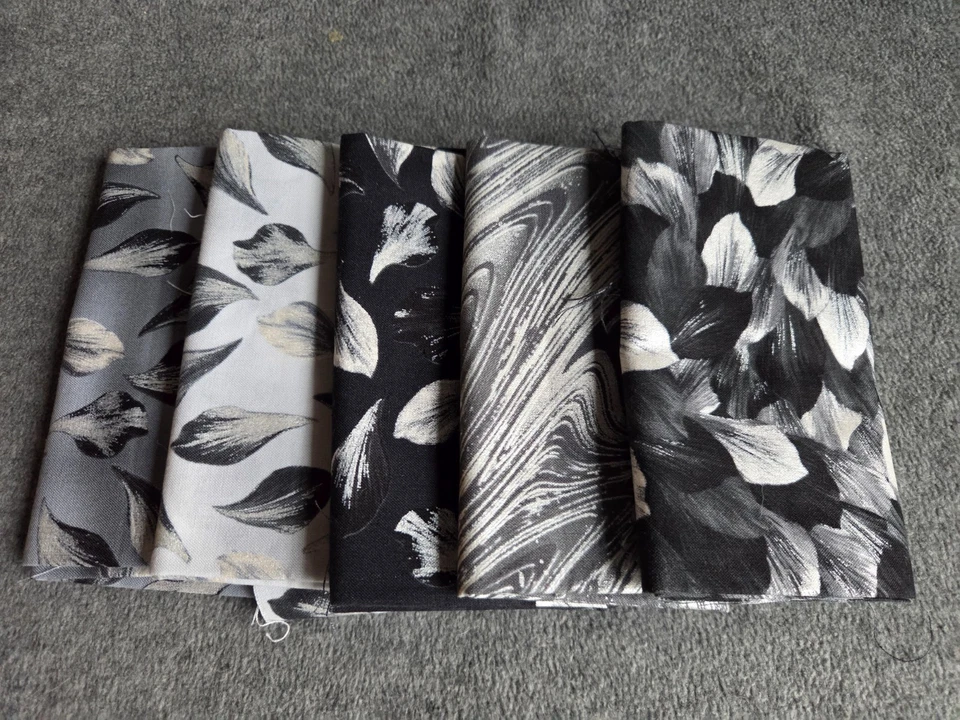 绗缝面料 (5) 黑色/白色/灰色四分之一码 — 第 2/4 张图片