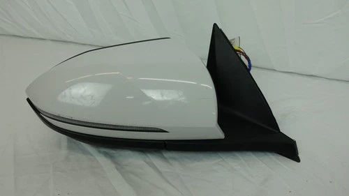 2022 HYUNDAI SANTA CRUZ Power Door Mirror Passenger WHITE OEM