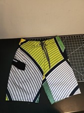 Quiksilver Men's Board Shorts Size 29 Green Striped Geometric Pattern