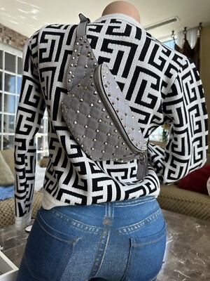 Valentino Garavani Silver Rockstud Spike Belt Bag Quilted  display picture 3