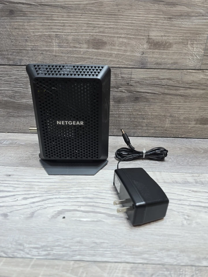 NETGEAR CM700-100NAS Cable Modem Tested - Image 3 of 4