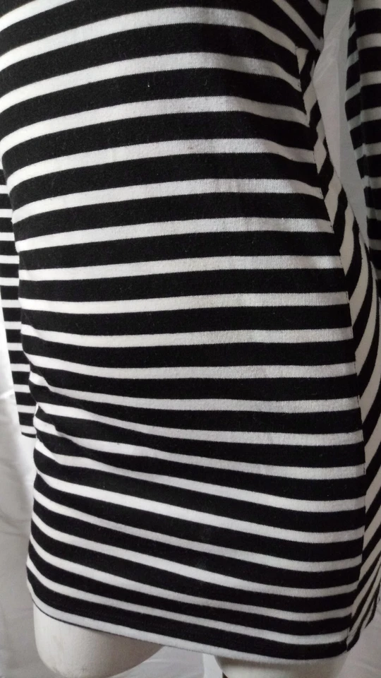 Lucca Couture 女式黑色白色身体 com 长袖休闲连衣裙 S 码拉链背面 — 第 4/4 张图片