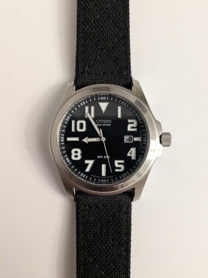 Citizen Mens Eco Drive 200 MT WR Date Nylon Strap Watch E111 