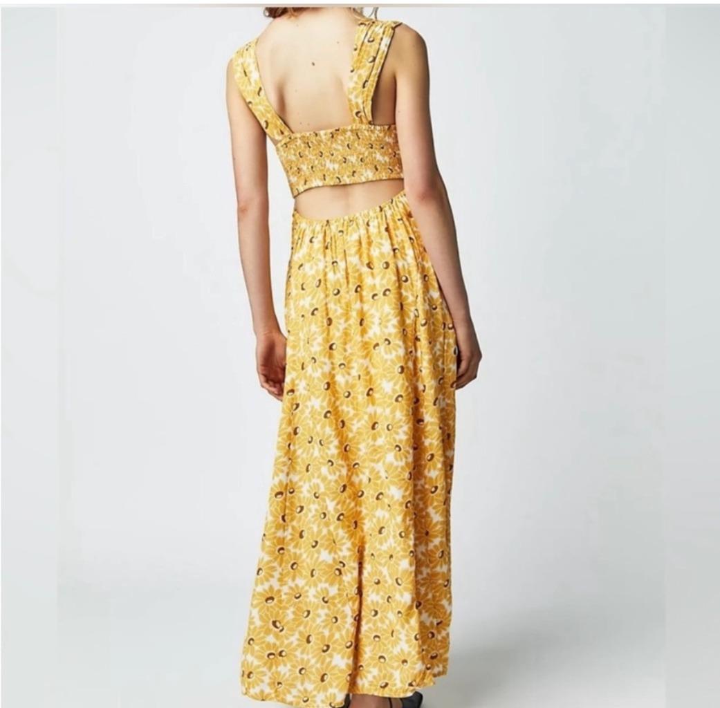 chinese dress ladies Casual Dresses for Women with Pocket 3/4 Bubble Sleeve Deep V-Neck Sunflower  Print Floor Length Colorful Maxi Dress with Belt at Amazon Women's Clothing  store main image 1