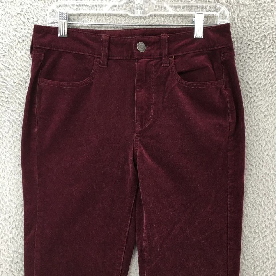 Pantalones de pana American Eagle de tiro alto para mujer 6 (30x29 real) borgoña Foto 2 de 4