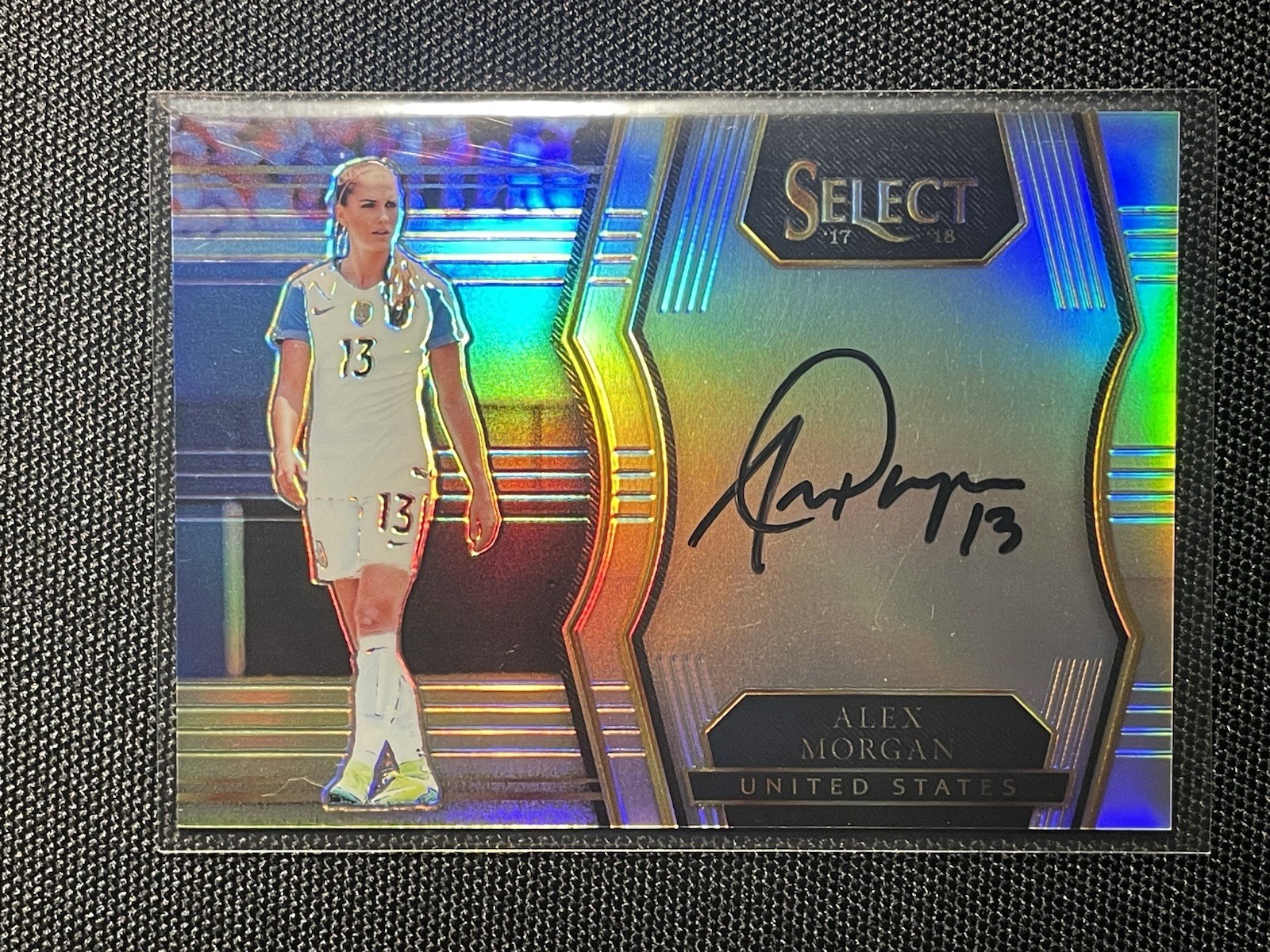 2017-18 Panini Select Signatures Alex Morgan Autograph #SS-AMG United States view 1
