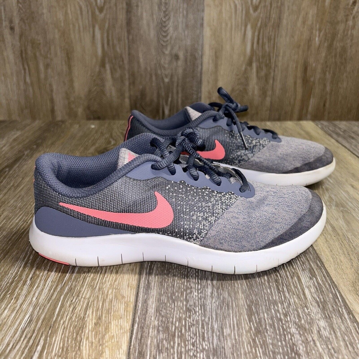 Sepatu Nike Air Max Thea Black And White For Girls Size (GS) Nike