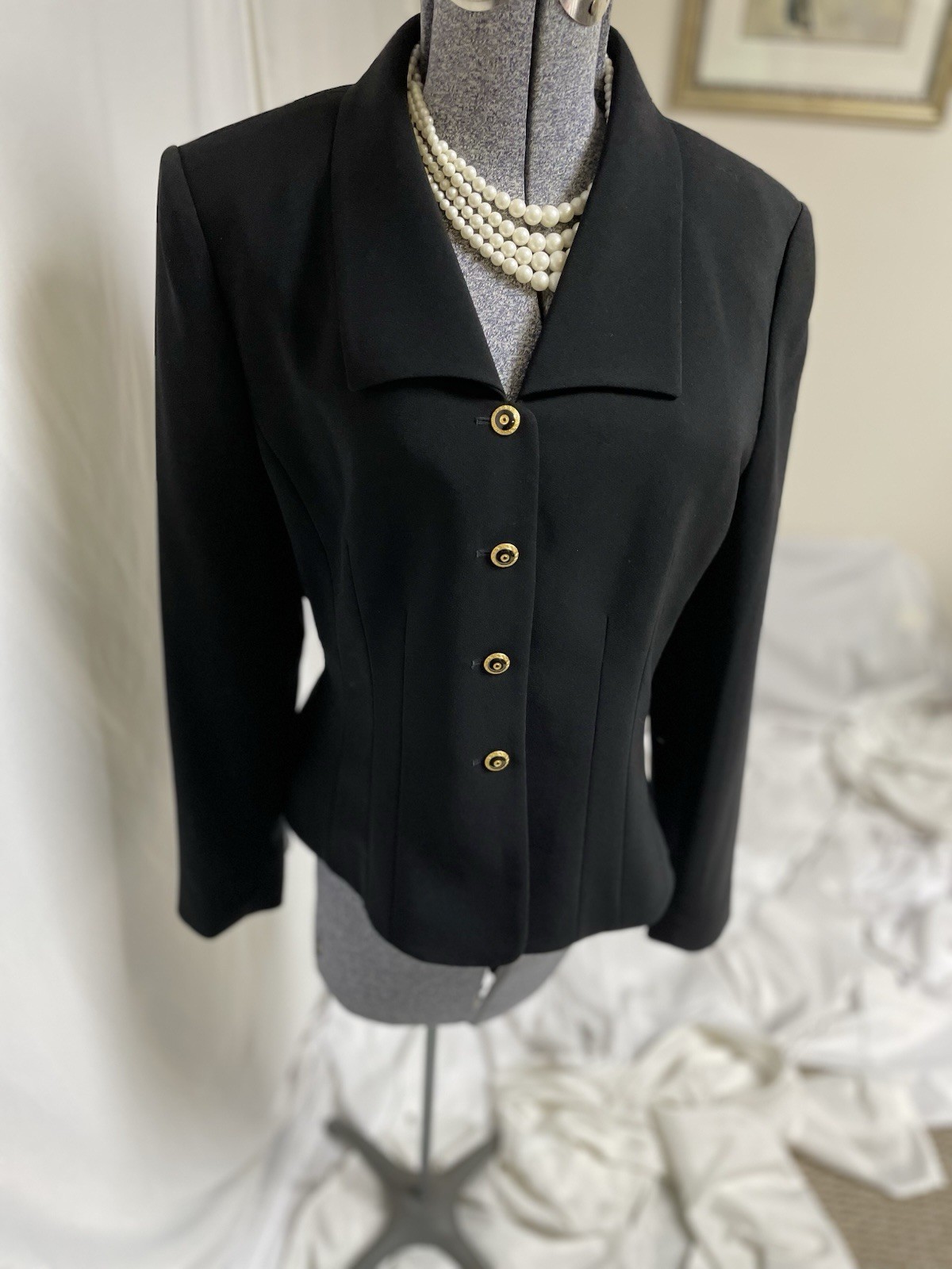 Le Suit Blazer Size 10 Black Suit Seperates Jacket Gold Tone Buttons Executive