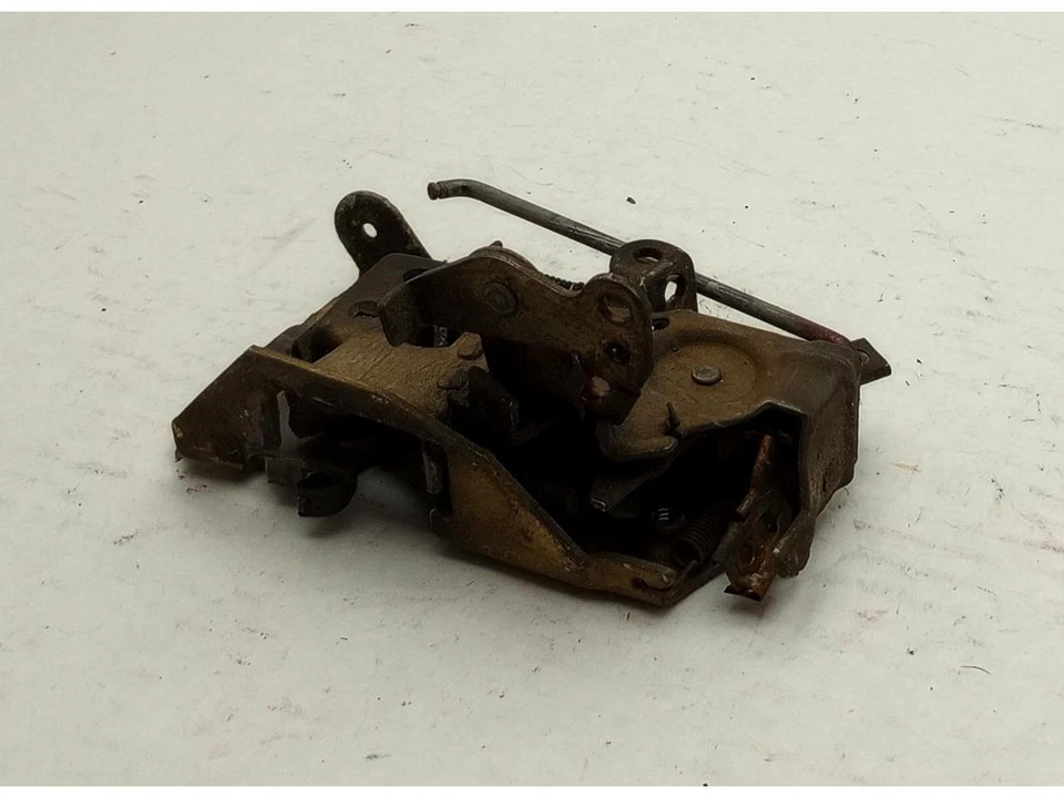 Actuador de cierre de cerradura de puerta delantera derecha para pasajero Pontiac Firebird compatible con 1982-1992 Foto 3 de 4