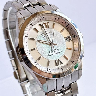 Citizen EXCEED H113 Solar Titanium Watch White Pearl Shell Used