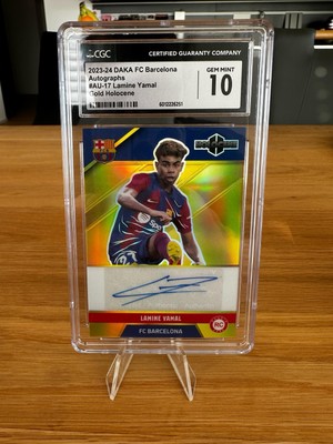 DAKA FC Barcelona Lamine Yamal Rookie Auto 03/05 Gold Holocene   CGC 10 
