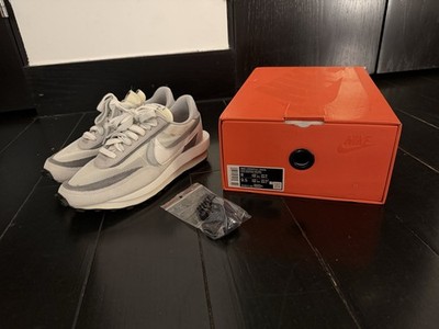 Nike sacai x LDWaffle Summit White - Size 8 Mens / 9.5 Womens