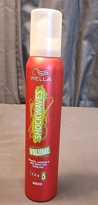 Wella Shockwaves Volume Hair Styling Mousse/Ultra Strong/#5 Hold