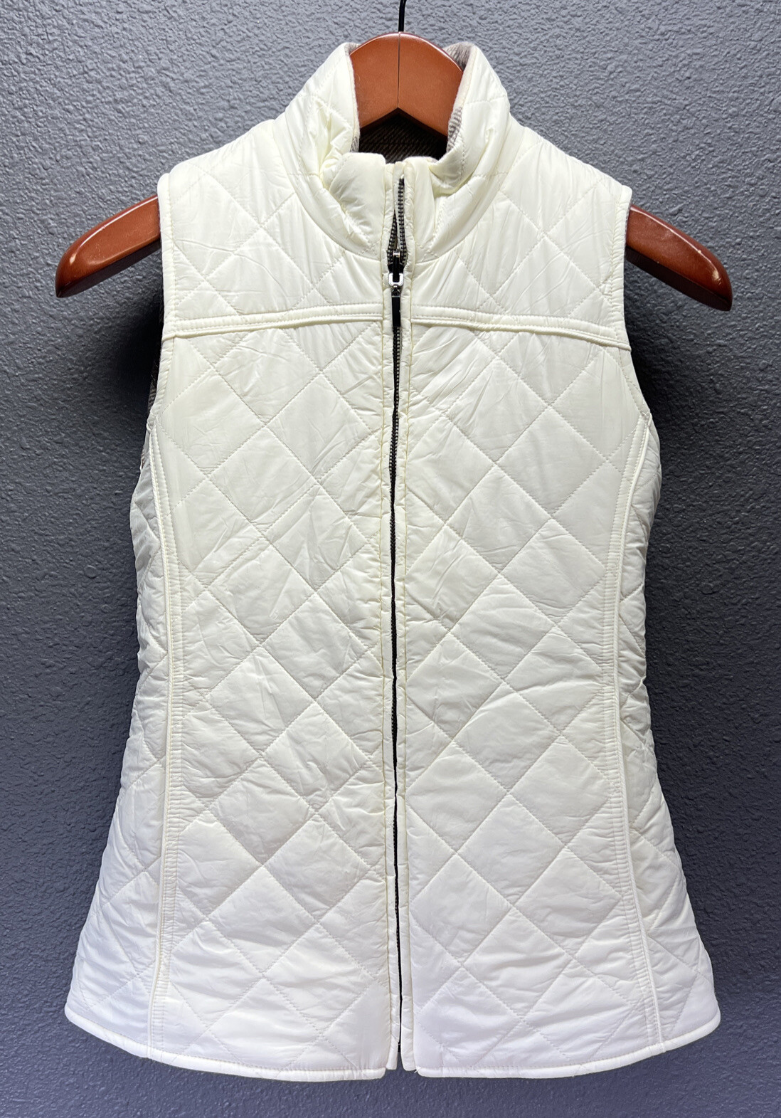 PENDLETON Wool Plaid Nylon Reversable Puffer Vest… - image 8