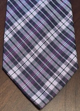 Geoffrey Beene Purple Pink Black Hand Made 100% Silk Mens Neck Tie Made In China