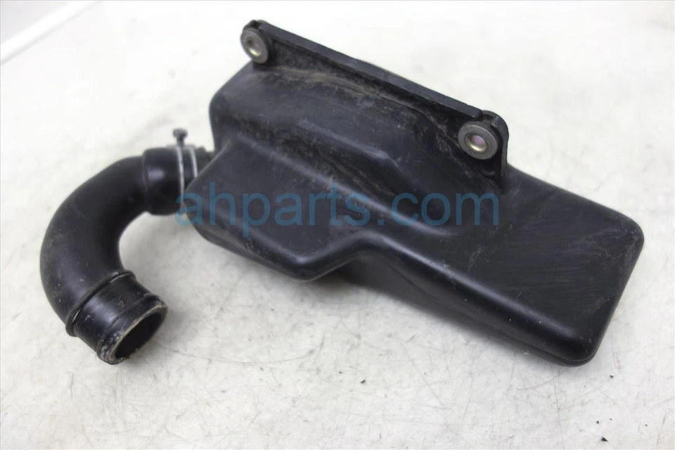 1991 - 1996 英菲尼迪 G20 2.0L 进气谐振器 16585-58Y00 — 第 3/4 张图片