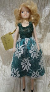 Collection Girl Porcelain Doll (BIN 21 
