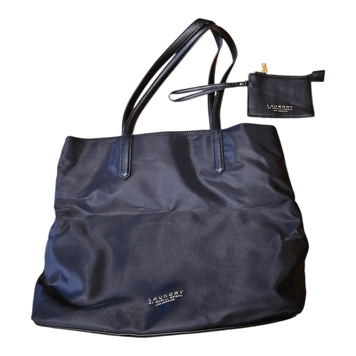 black hole duffel travel bag Patagonia Black Hole Duffel 40L