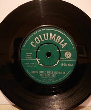 The Avons - Seven Little Girls Sitting In The Back Seat. UK 7