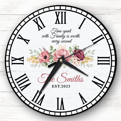 Rosa Blumen Familie ist jede Sekunde wert Personalisiert Geschenk Personalisierte Uhr